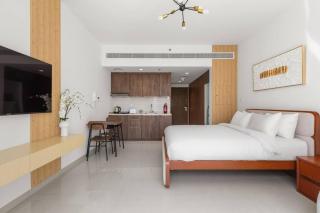 Sahab - Uptown Studio Direct Mall Access - Sharjah - 7