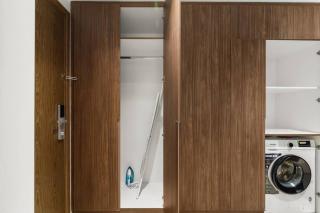 Sahab - Uptown Studio Direct Mall Access - Sharjah - 3