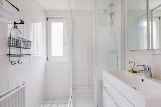 Gekraagde Roodstaart I Bungalow met Fijne Groene Tuin - 1