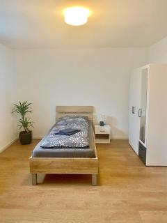 Monteurzimmer Ferienwohnung Kati Apt 2 - 0