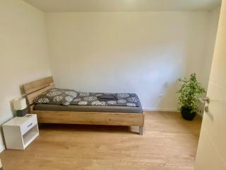 Monteurzimmer Ferienwohnung Kati Apt 2 - 6