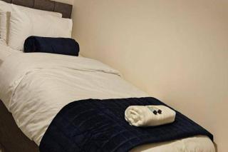 Goodwood Drive Hideaway - 4BR House - Wolverhampton - 3