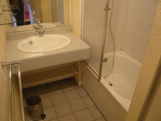 Appartement 2 pièces cabine familial avec parking au Grau-du-Roi - FR-1-731-118 - Le Grau-du-Roi - 2