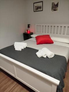 Tammurriata Nera Bedroom - Naples - 5