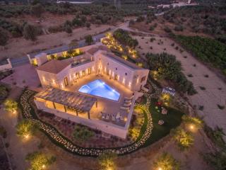 A stonebuilt fortress with breathtaking seaviews! - Astérion - 5