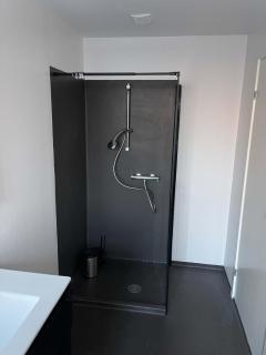 Exclusive 1BR - Newly Renovated - 8