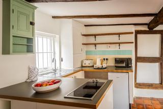 Carol's Cottage - Leek - 2