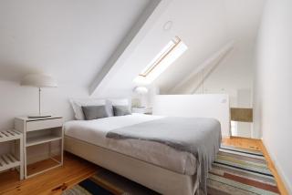 Mezzanine Studio in the City Center - Porto - 3