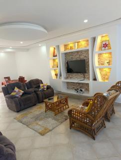 Modern Couzy Suites 2Bdrms - Malindi - 4