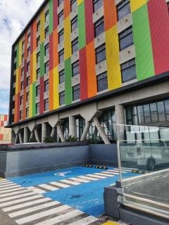 Courtyard by Marriott Santiago Airport - Santiago - 1