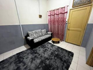 Homestay Seri Aishah - Chemor - 2