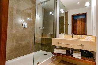 Courtyard by Marriott Santiago Airport - Santiago - 5