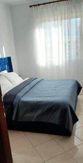 Светлый апартамент с открытым балконом на пляже - Durrës - 1