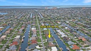 Cape Escape-Canalfront, Dock, Gulf Access, Pool, Spa, Lanai, - 9