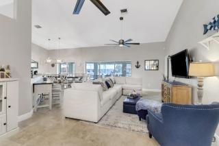 Cape Escape-Canalfront, Dock, Gulf Access, Pool, Spa, Lanai, - 4