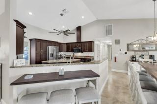Cape Escape-Canalfront, Dock, Gulf Access, Pool, Spa, Lanai, - 2