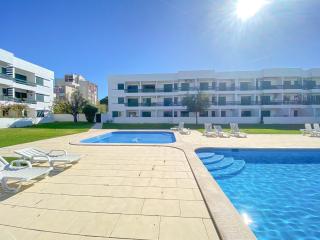 Yes Centro de Vilamoura Saturno T1 - Quarteira - 0