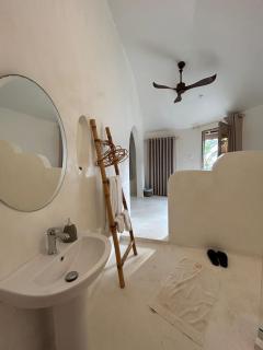 Oasis beach resort - Cape Coast - 6