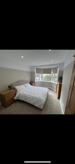 Leigh On Sea -Broadway-Two Bed with Garden - 7