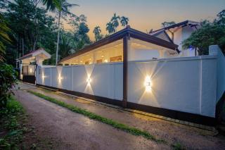 Dissanayake Villa - Harumalgoda West - 1