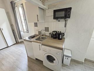 GregBnb - Studio Mezzanine - PARKING INCLUS - CLIMATISÉ - 15min Gare - Toulon - 4