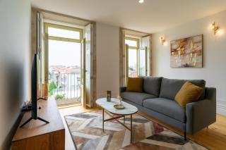 Great flat w. balcony on iconic pedestrian street - Oporto - 8