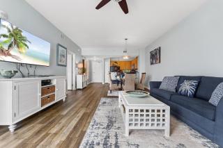 Penthouse Amazing Gulf Views Walk Beach or Shuttle Suite sleeps 6 - 2
