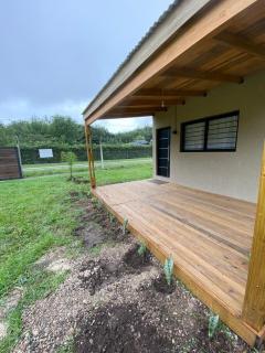 Cabaña tranquila y gran parque ideal para parejas - Villa Anizacate - 8