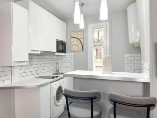 Stunning Apartment near Eiffel Tower - Paris - 9