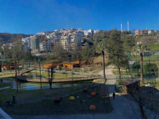 Cozy Apartment with lake View - Tirana - 4