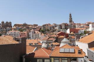 Modern 2-bed apartment with view to Clerigos Tower - Porto - 7