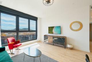 Luxury tower pool&free parking 10 min to historical center - Málaga - 2