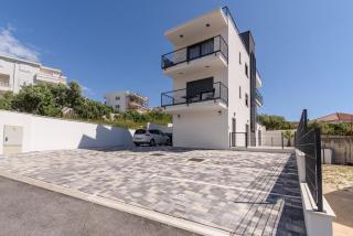 Luxurious Apartment-Copacabana beach only 100 m - Trogir - 5