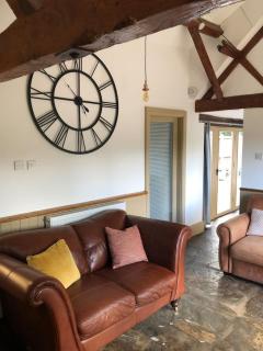 Worcester semi rural bungalow with off road parking - Upton Snodsbury - 4