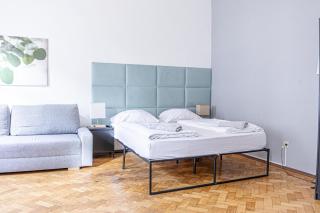 Long-Term Rental in Vienna: Top U3 Location - 5