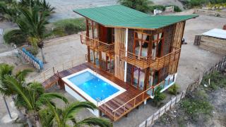 Top tower Caleta Grau Top Host - Caleta Grau - 0