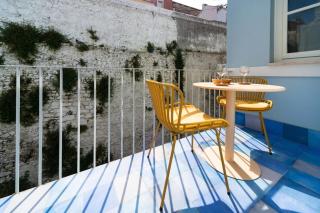 Pretty penthouse on a quiet st close to everything - Lissabon - 8