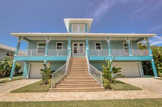 Pool Home with Beach Access - Southern Comfort - Roelens - 9