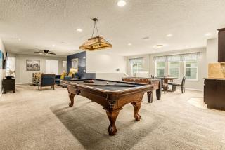 Dream Getaway Modern 9-Bedroom Vacation Home - Kissimmee - 9