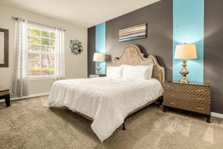 Dream Getaway Modern 9-Bedroom Vacation Home - 0