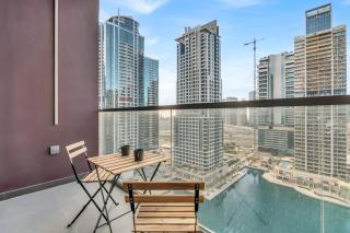 GuestReady - Stylish haven with lake views - 2