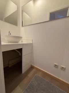 Doppelzimmer mit Bad und TV-18 - Meine - 4