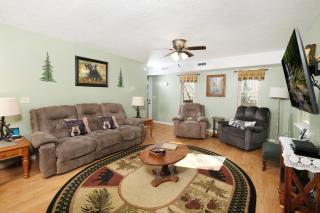 Hot tub, gazebo, & seclusion in this GBurg 3BR! - Gatlinburg - 5