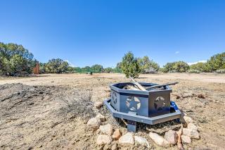 Kingman Vacation Rental with Private Yard and Fire Pit - Kingman - 9