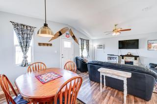 Kingman Vacation Rental with Private Yard and Fire Pit - Kingman - 1