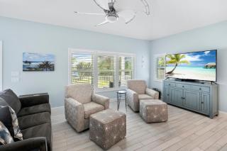 152 Steps to the Beach! Heated Pool - Steps Away - Roelens - Fort Myers Beach - 4