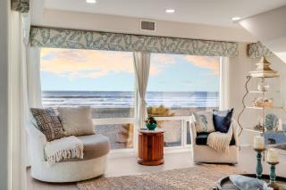 Navigate Stays Front Row to Paradise - 7