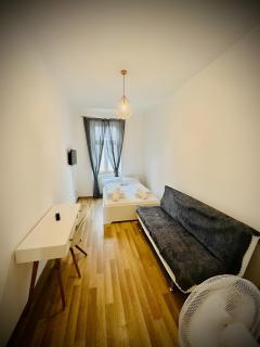 Spacious 2BR Apt, Only 10Min to Westbahnhof - Vienne - 0