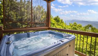 Native Winds Luxury Cabin Rental - Bryson City - 5