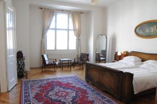Large Apartment sleeps up to 10 M4A - Prag - 6